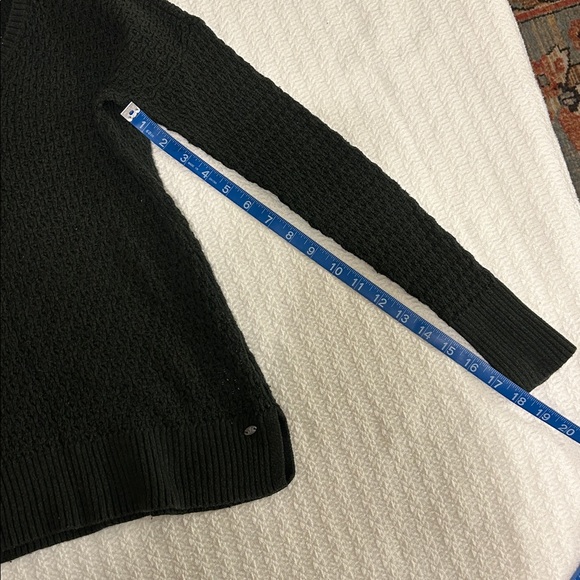 American Eagle Outfitters Forest Green Knit V-Neck Sweater - Size XS - Picture 8 of 8